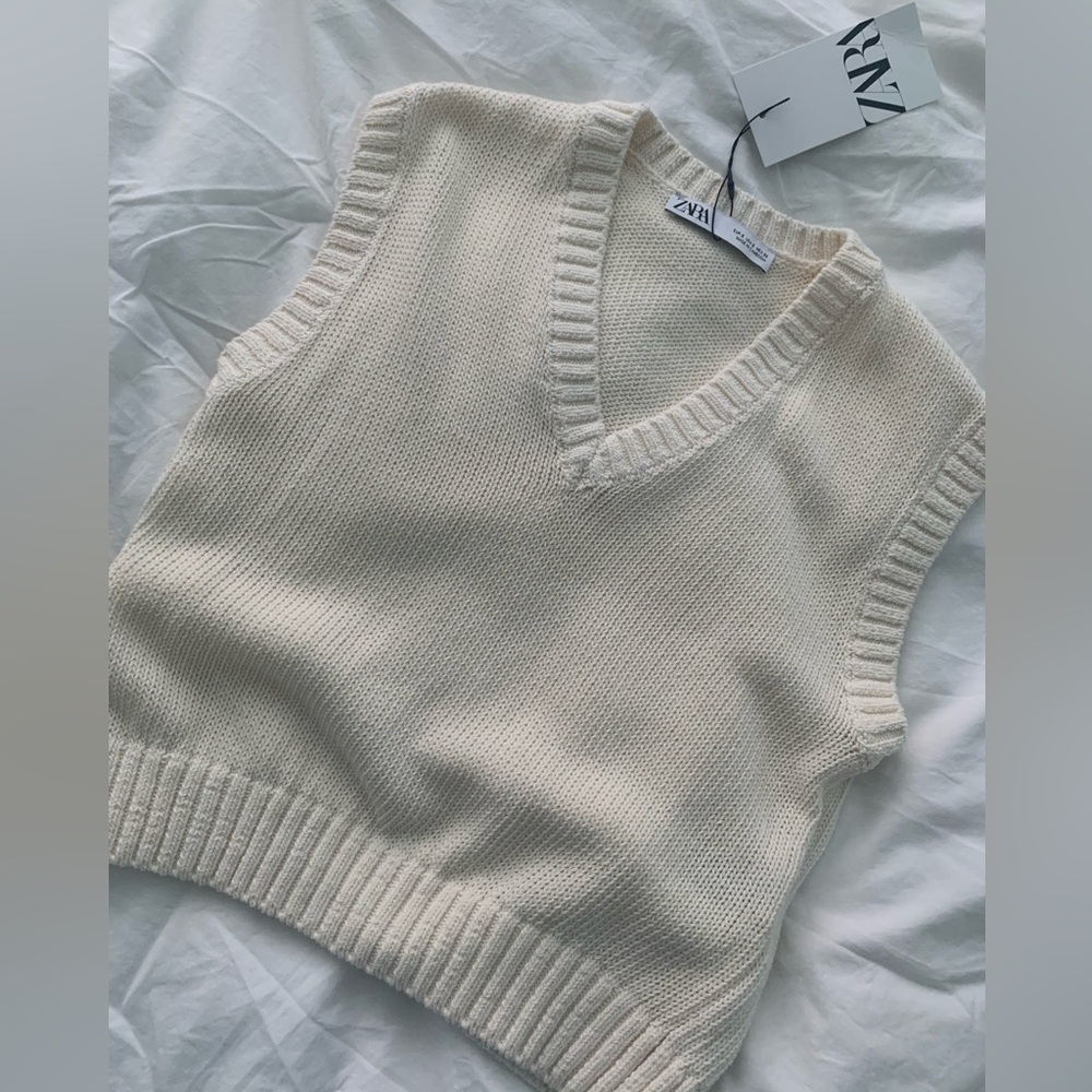 Zara plain knit top - sweater vest